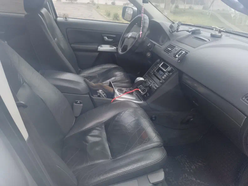 Volvo XC90 2004 - 10