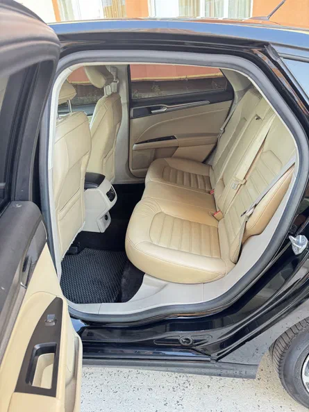 Ford Fusion (North America) 2016 - 22