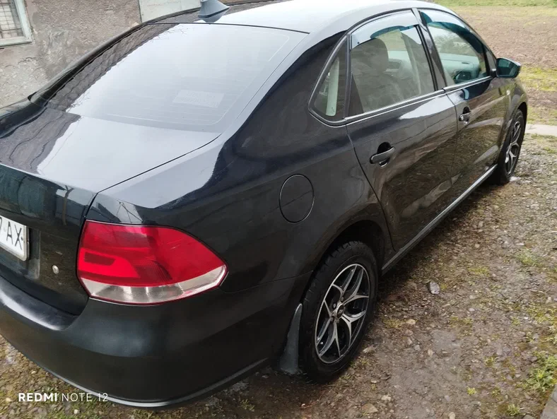 Volkswagen Polo 2011 - 11