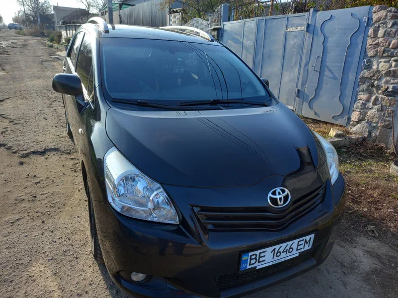 Toyota Verso 2010