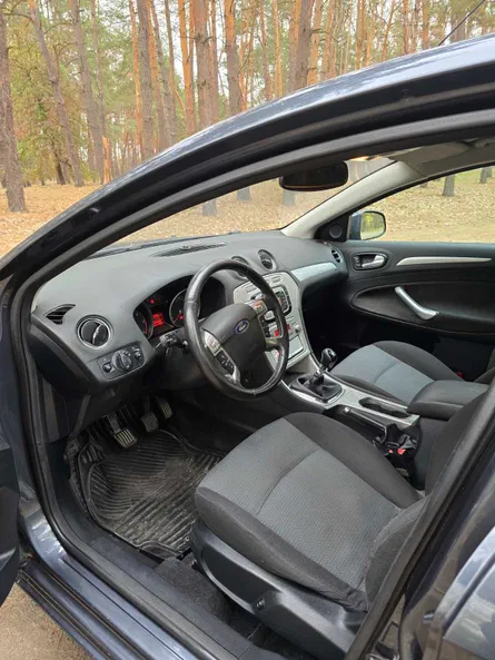 Ford Mondeo 2008 - 9