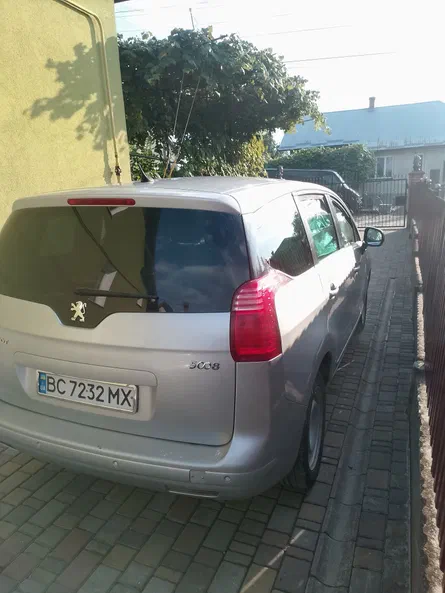 Peugeot 5008 2013 - 4