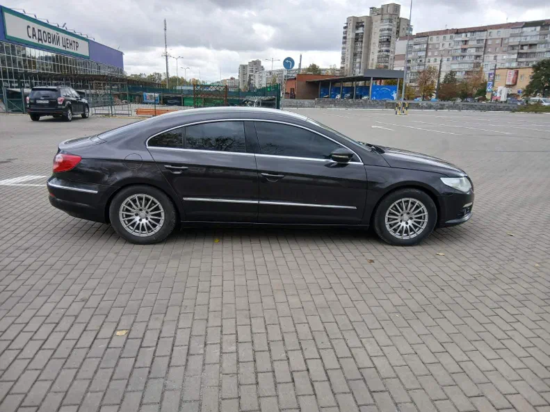 Volkswagen Passat CC 2010 - 17