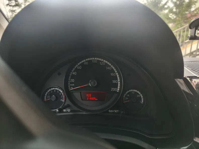 Volkswagen up! 2012 - 7