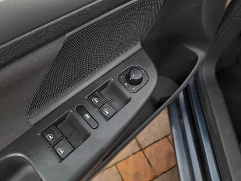 Volkswagen Golf 2007 - 20