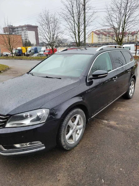 Volkswagen Passat 2011