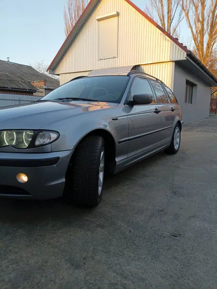 BMW 3 серія 2004 - 12