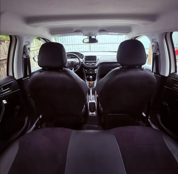 Peugeot 208 2019 - 21