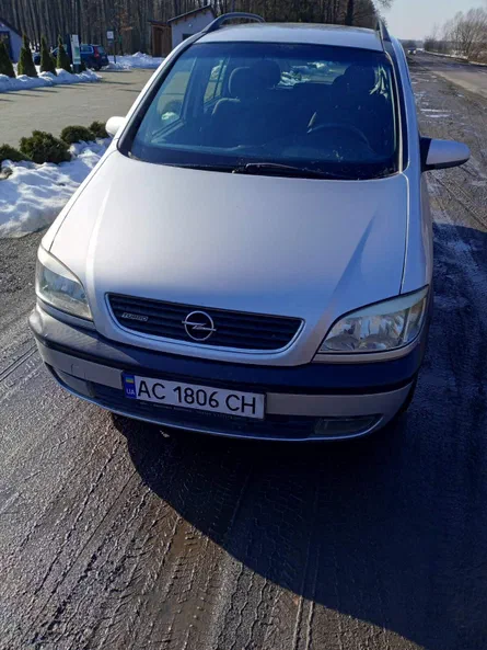 Opel Zafira 2002