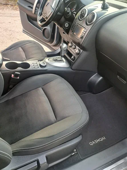 Nissan Qashqai 2012 - 6