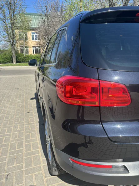 Volkswagen Tiguan 2012 - 5
