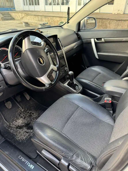 Chevrolet Captiva 2009 - 8