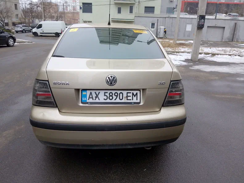 Volkswagen Bora 2003