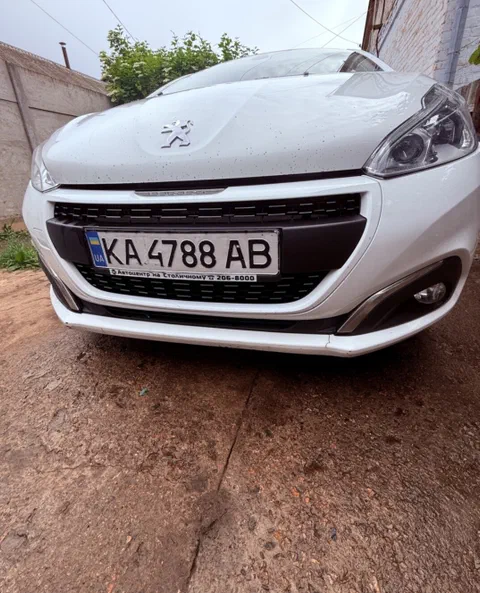 Peugeot 208 2019