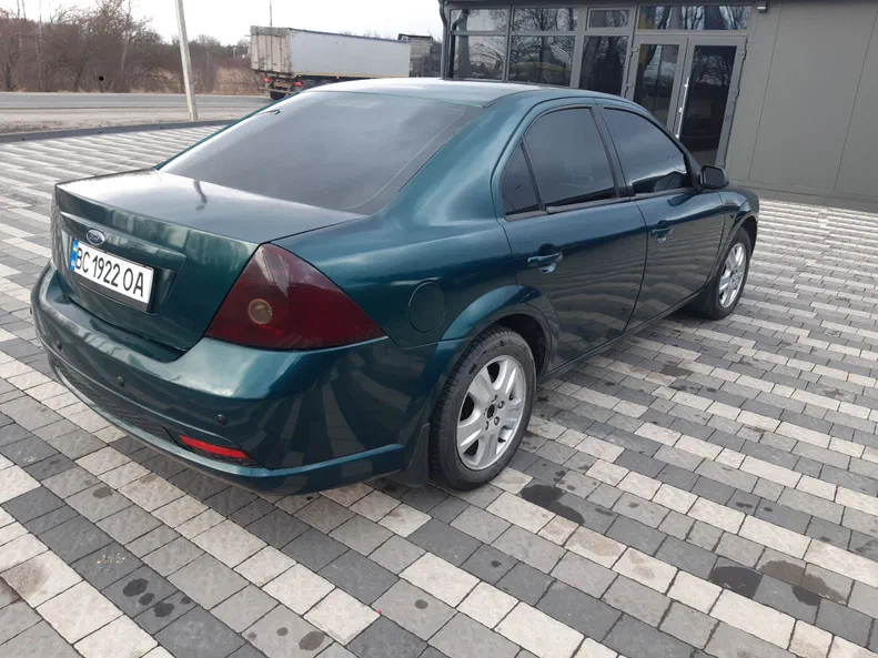 Ford Mondeo 2002 - 9