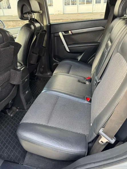 Chevrolet Captiva 2009 - 10