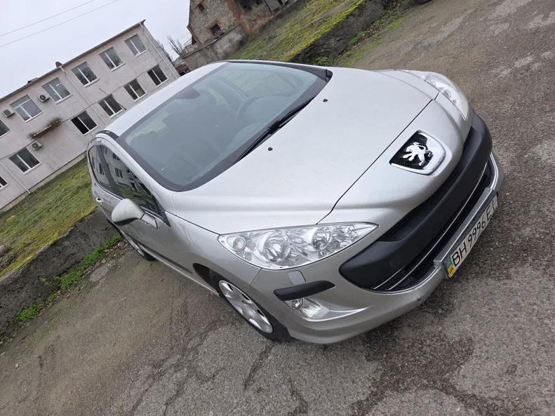 Peugeot 308 2008 - 11