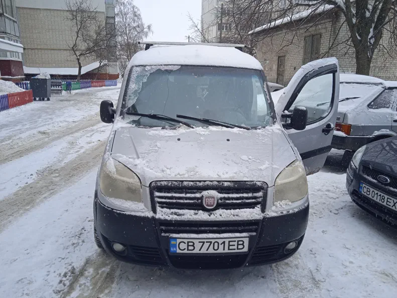 Fiat Doblo 2012