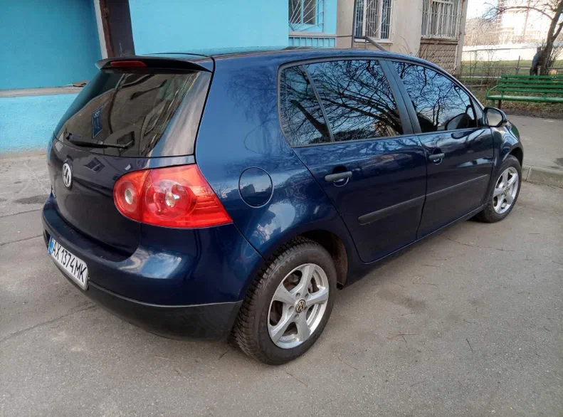 Volkswagen Golf 2004 - 13