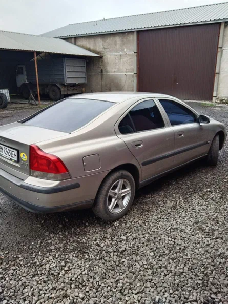 Volvo S60 2001