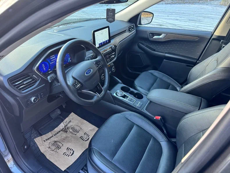 Ford Escape 2020 - 12