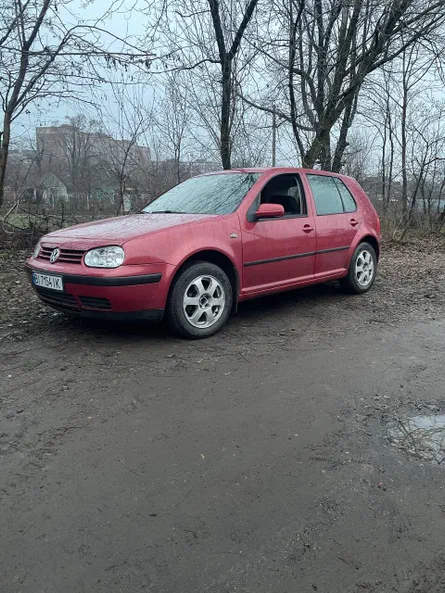 Volkswagen Golf 2000
