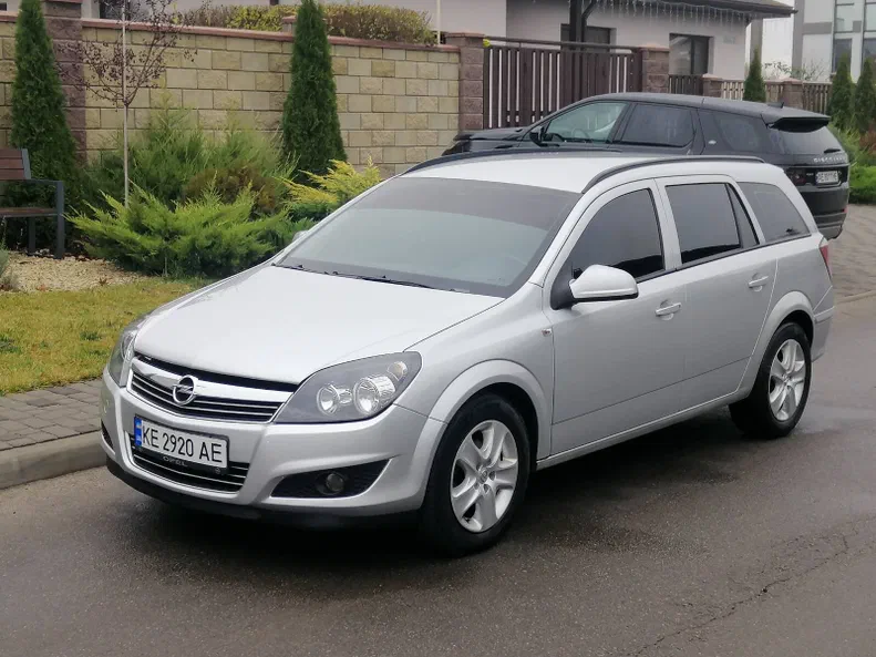 Opel Astra 2012 - 5