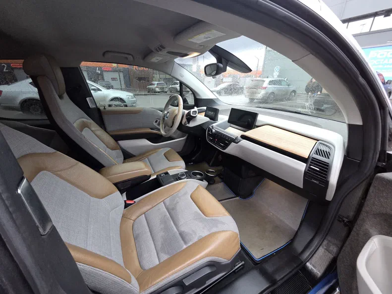 BMW i3 2014 - 9
