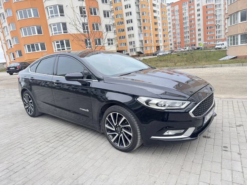 Ford Fusion (North America) 2016 - 20