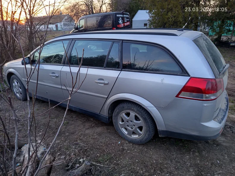 Opel Vectra 2005 - 1