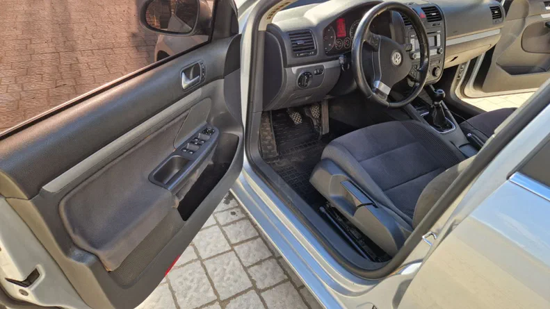 Volkswagen Golf 2007 - 7