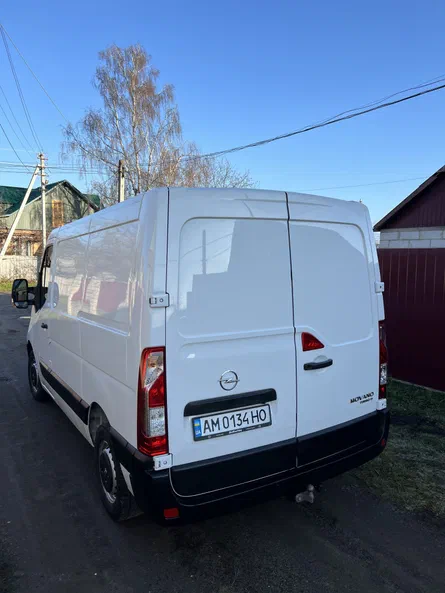 Opel Movano 2020 - 10