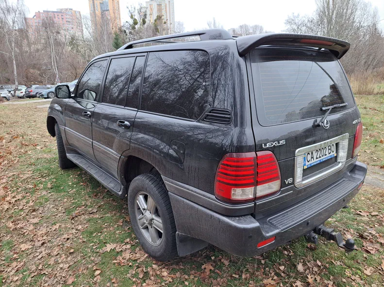 Lexus LX 2006