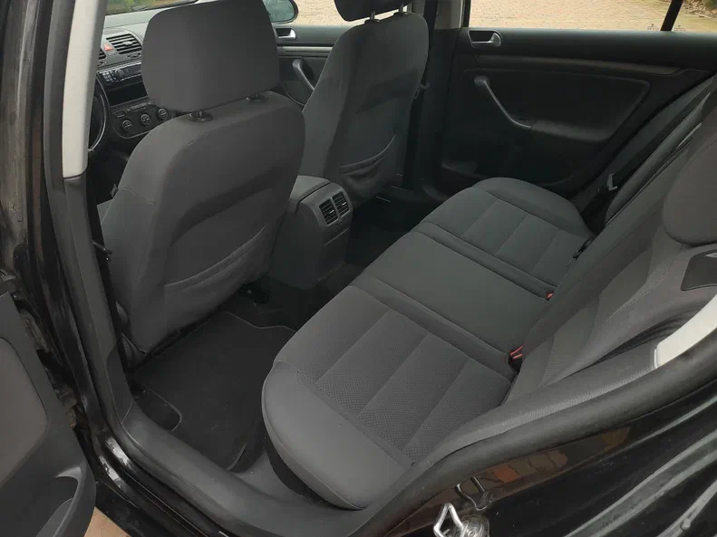 Volkswagen Golf 2006 - 24