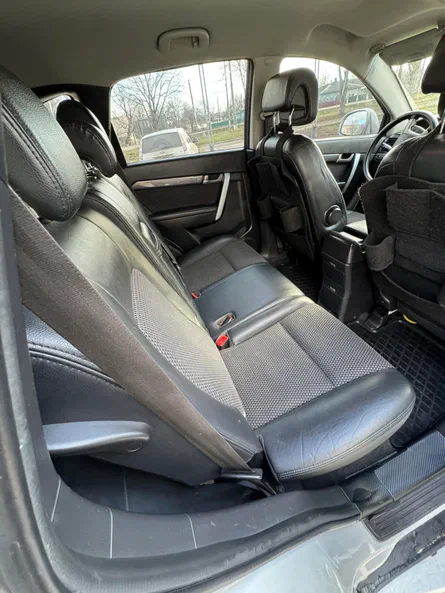 Chevrolet Captiva 2009 - 11