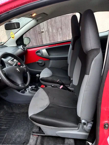 Peugeot 107 2006 - 7