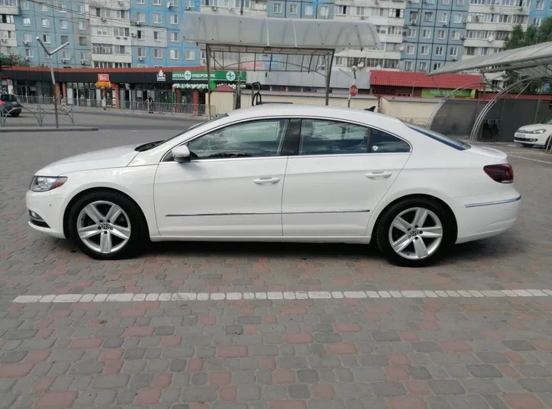 Volkswagen Passat CC 2012