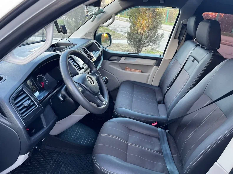 Volkswagen Transporter 2017 - 14