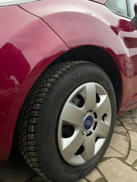 Ford Fiesta 2011 - 8