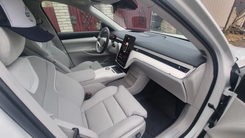 Volvo EX90 2025 - 15