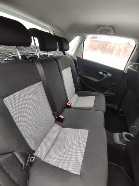 Volkswagen Polo 2011 - 8