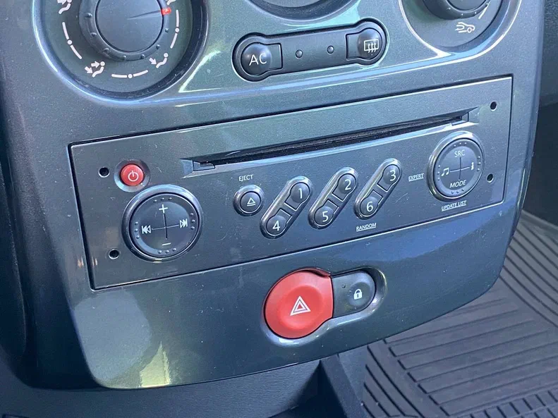 Renault Clio 2007 - 14