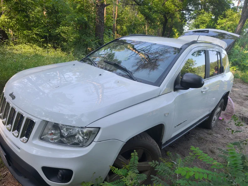 Jeep Compass 2011 - 3