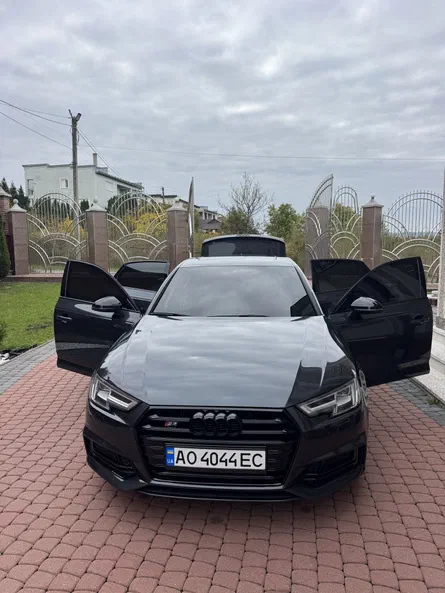 Audi A4 2017 - 6