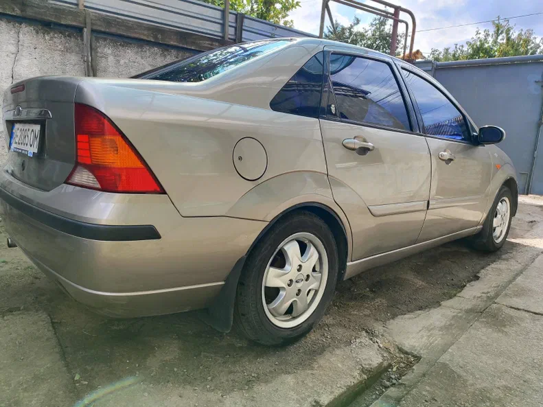 Ford Focus 2003