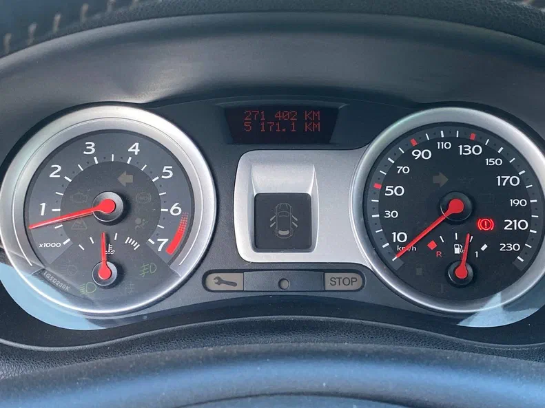 Renault Clio 2007 - 12