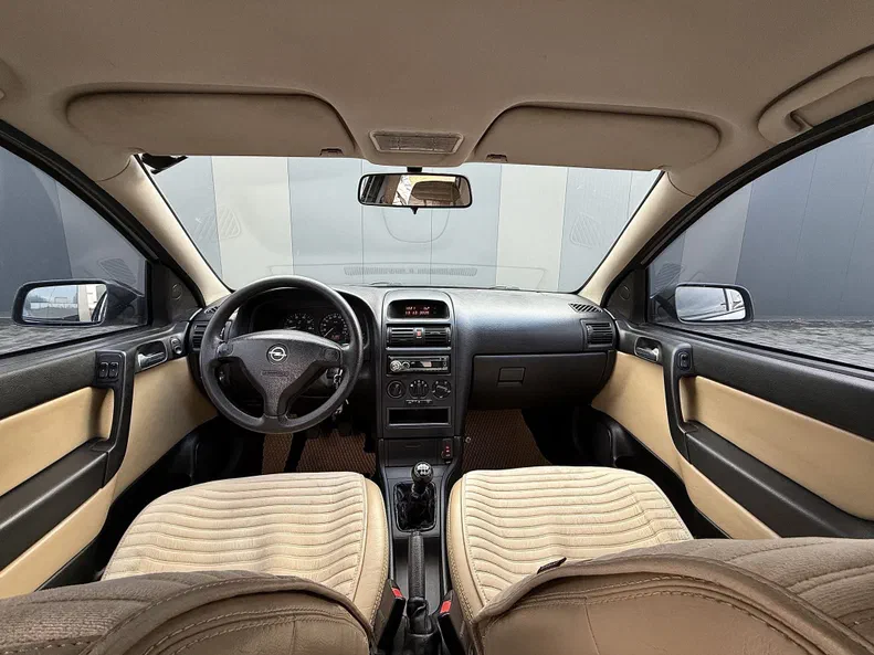 Opel Astra 2008 - 19