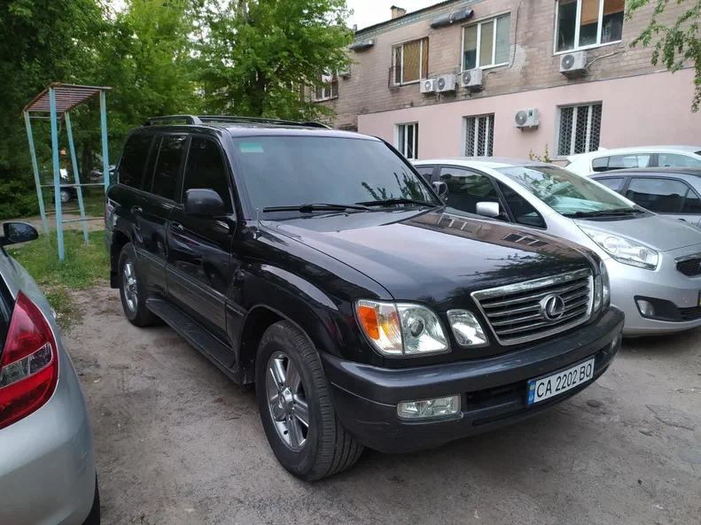 Lexus LX 2006 - 17