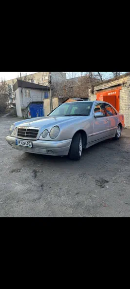 Mercedes-Benz E-Клас 1998 - 9