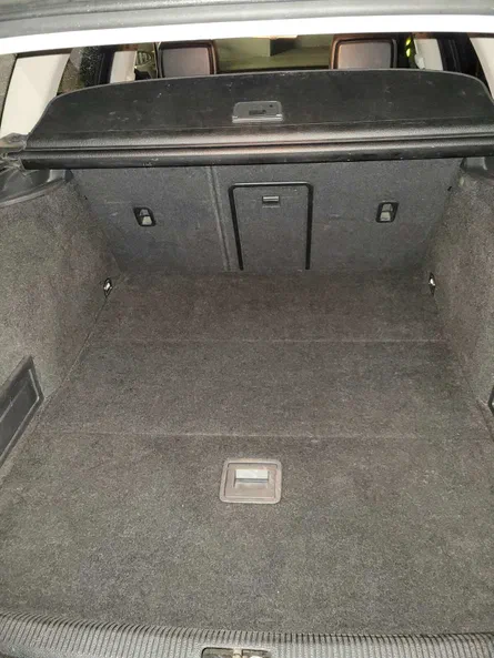 Volkswagen Passat 2011 - 9